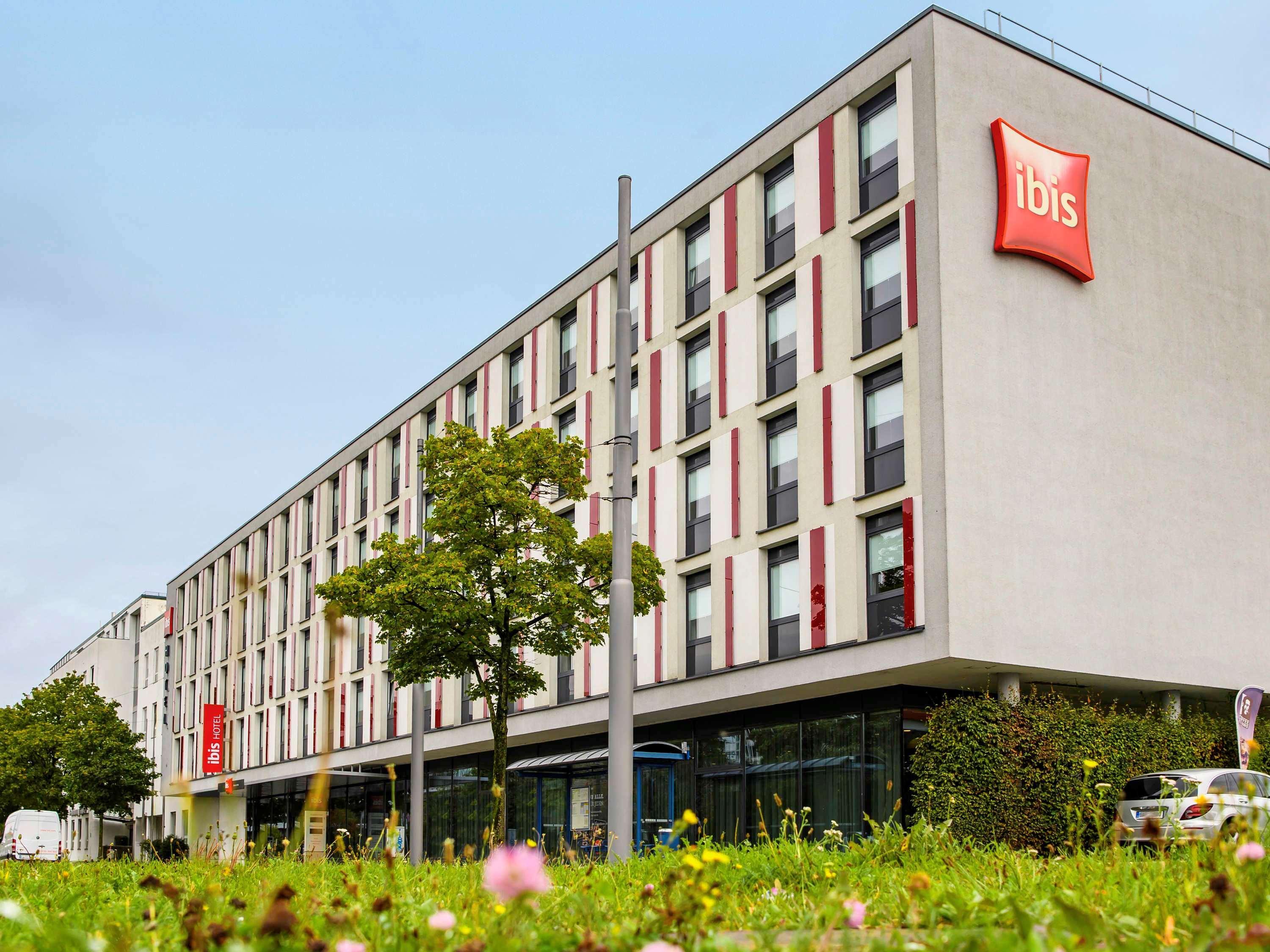 Ibis Hotel Muenchen City West Munich Exterior photo